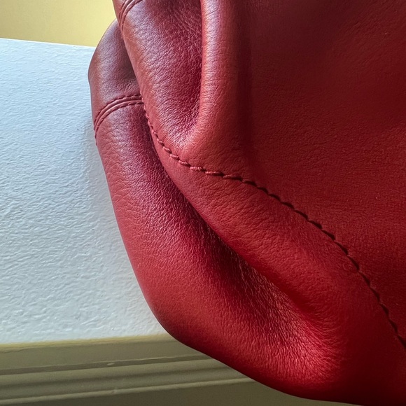 Salvador Ferragamo red leather bag - excellent condition + dust bag - Picture 9 of 10